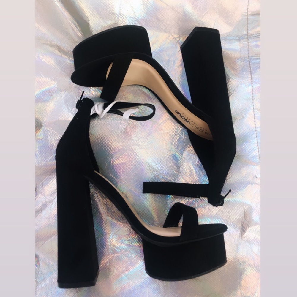 💰SOLD💰 Platform Open Toe Block Heel